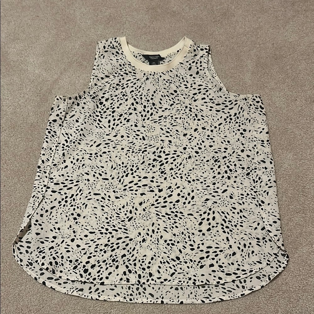 Vera Wang Sleeveless Top